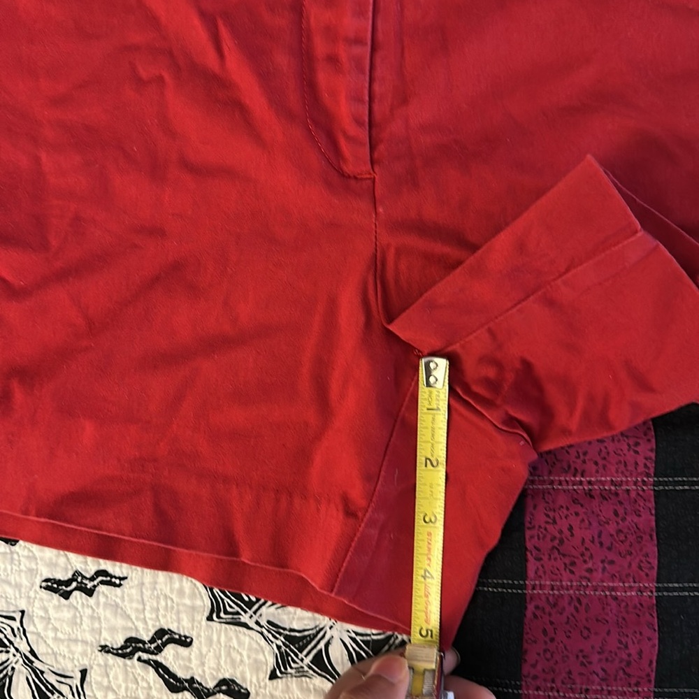 Red Shorts 🩳 - Picture 4 of 4